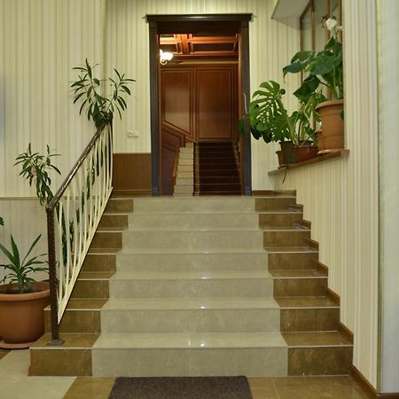 Khrchit Otel Martuni Dış mekan fotoğraf