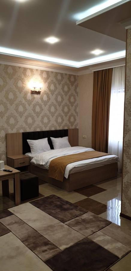 Khrchit Otel Martuni Dış mekan fotoğraf